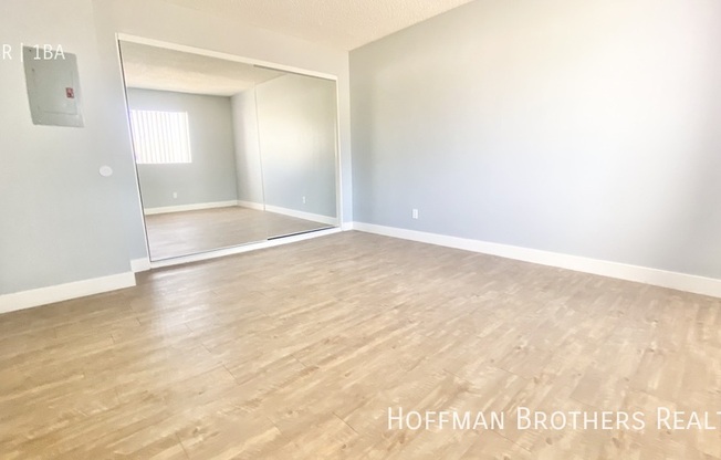 662 W 12 ST