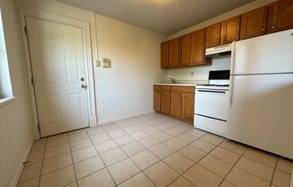 1 bed, 1 bath, $975, Unit 4