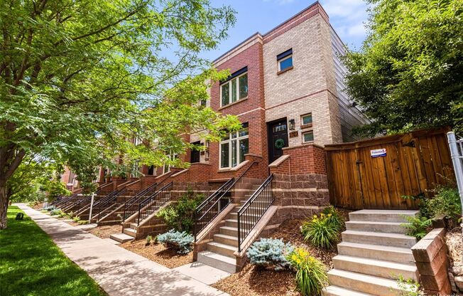 Luxury Rowhome in Denver