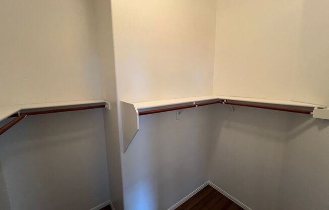3 beds, 2 baths, $2,350