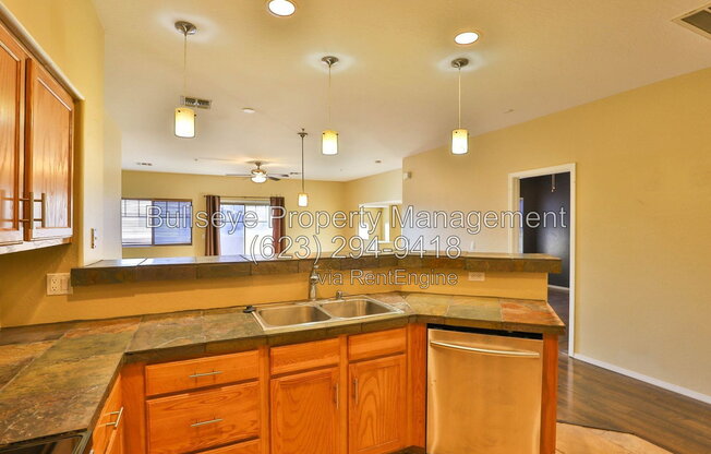 3 beds, 2 baths, 1,534 sqft, $2,300, Unit 217