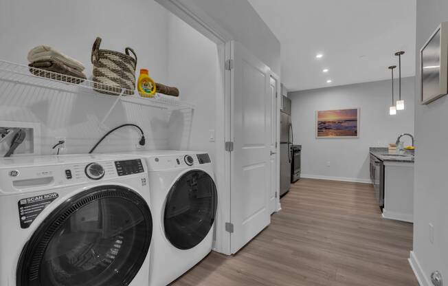 Glen Oaks Apartment in Wall, NJ