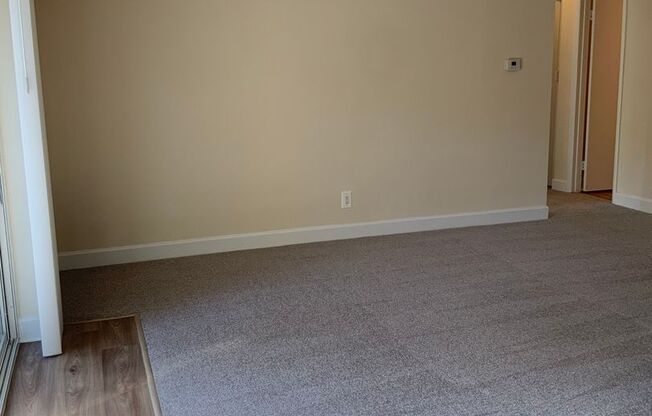 2 beds, 2 baths, 1,000 sqft, $1,899, Unit 14210 #204