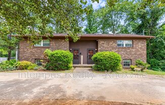 8738 GLEASON DR