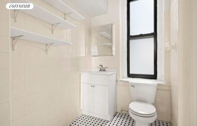140 W 79 ST