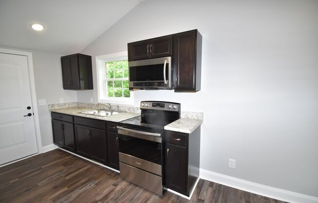 2 Bedroom Home For Rent Near APSU!