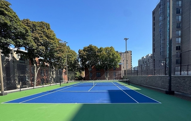 1 bed, 1 bath, 725 sqft, $3,150, Unit 912