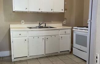 3 beds, 1 bath, $1,200