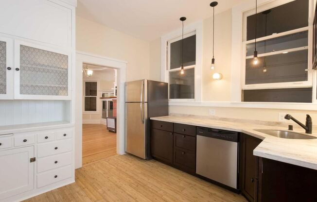 South Van Ness Avenue - 453-455