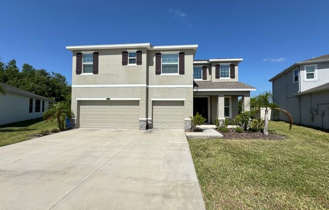 Available NOW!  Incredible, SPACIOUS 5 Bedroom, 4 Bathroom Home in Wesley Chapel!! Washer and Dryer, Basic Cable/Internet INCLUDED!! Ready to Move In March 4th!!
