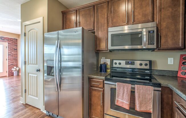 1 bed, 1 bath, 770 sqft, $1,495, Unit 19119 Unit 103 A770 Includes Garage