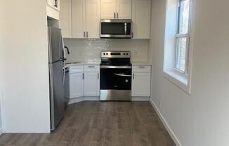 2911 KINGS HWY