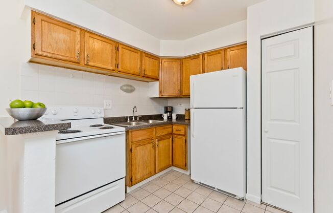 1 bed, 1 bath, $1,450, Unit 301