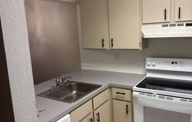 Ground Floor 1 Bedroom In Unit W/D Walk out Patio. Great Location! $1700.00