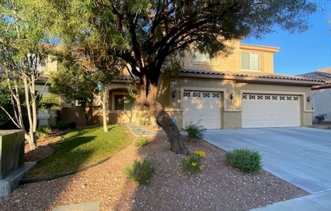 Beautiful 2 story home in Southern Highlands