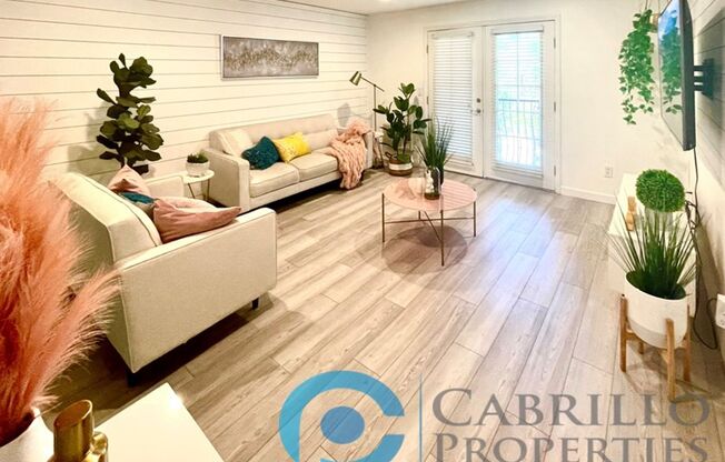 Move-in Special: $500 Off the First Month! Beautifully Renovated 2BD/2BA Condo with In-Unit Washer and Dryer