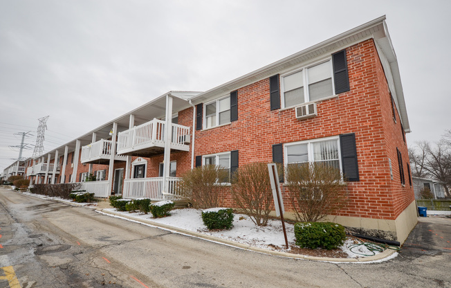 Maple Apts
