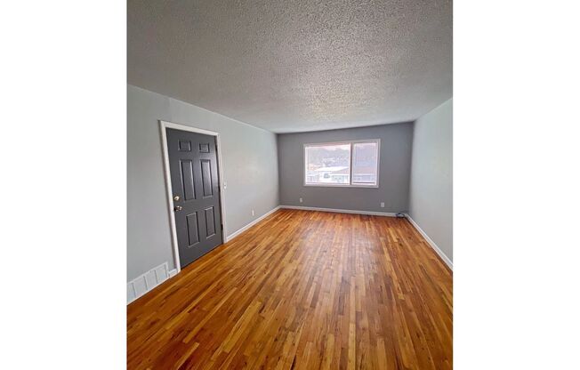 Boyd Street 4813-4823