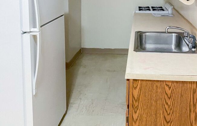 Studio, 1 bath, 478 sqft, $1,435, Unit 540-7F