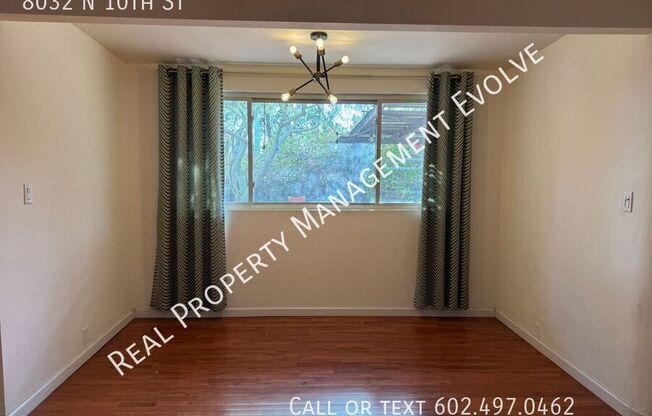 8032 N 10 ST