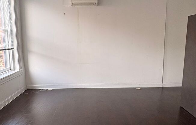 Mt. Vernon Lofts - 917 Saint Paul St.