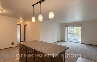 2 beds, 2 baths, 1,050 sqft, $1,735, Unit 1415-201