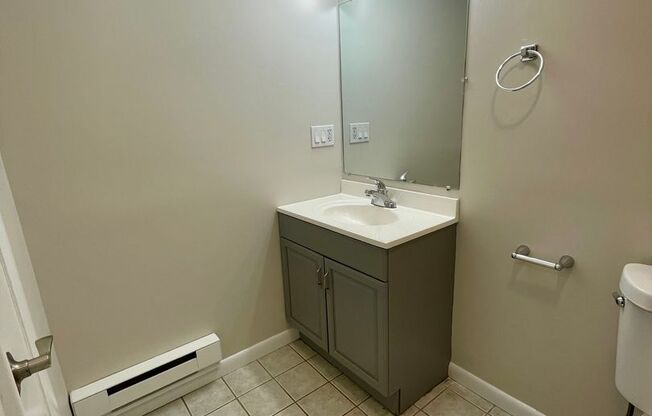 1 bed, 1.5 baths, 773 sqft, $1,600, Unit 8-3A