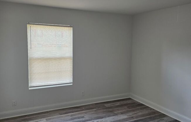 CLIFFS APARTMENT HOLDINGS LLC