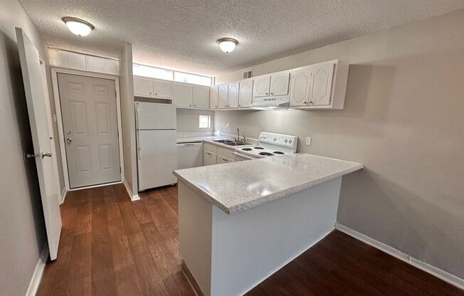 2 beds, 1.5 baths, 1,010 sqft, $1,488, Unit 132H