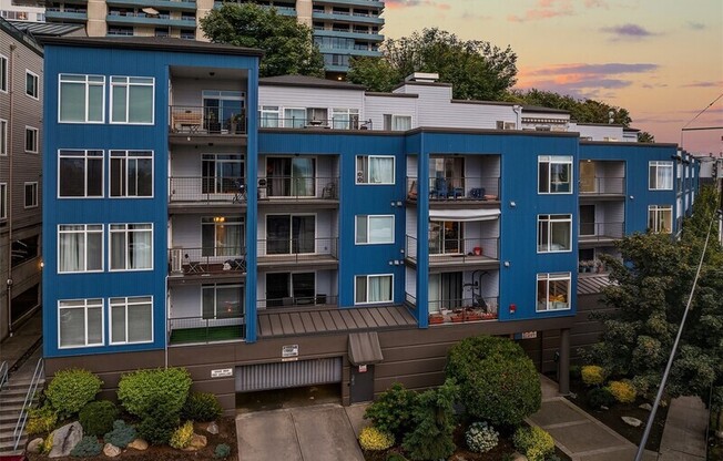 500 Elliott Ave West Unit 405