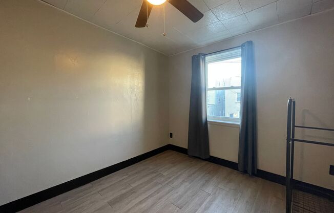 3 beds, 1 bath, $1,995