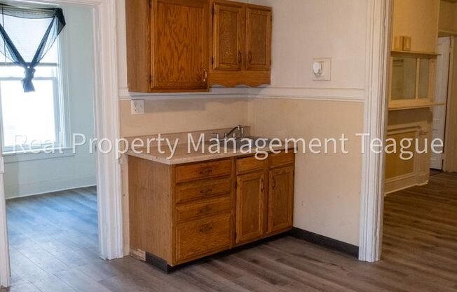 2 beds, 1 bath, 600 sqft, $925, Unit Unit 22 C