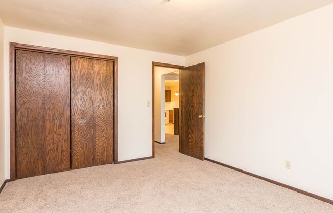 Oakridge Apartments