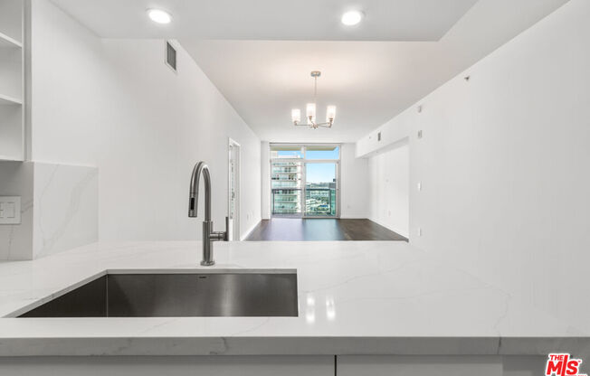 2 beds, 3 baths, 1,434 sqft, $8,000, Unit 1631