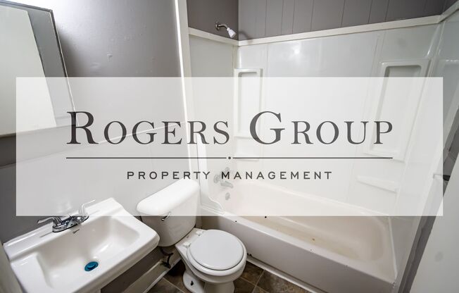 #389*** - 839 Vaughan St Duplex