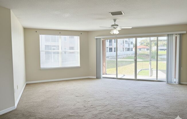 Lease Now! Unbeatable 3 Bed / 3 Bath Luxury in Prime Kissimmee (34744) – Available Immediately!  First Month Free