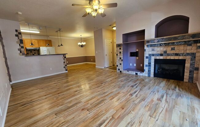 Spacious 2 Bedroom 2 Bath Condo - Close To Buckley AFB, DIA, DTC - Garage