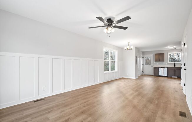 2 Bedroom Pet Friendly Townhomes For Rent!