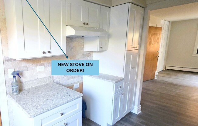 1600 West Jarvis Avenue