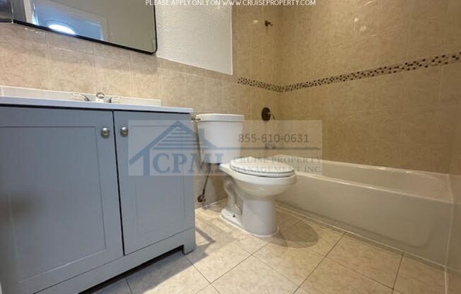 2 beds, 2 baths, 875 sqft, $1,995, Unit 558