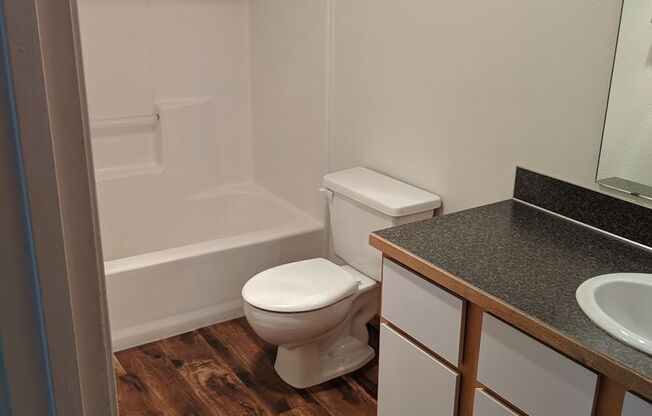 Fairwood Court Apartments