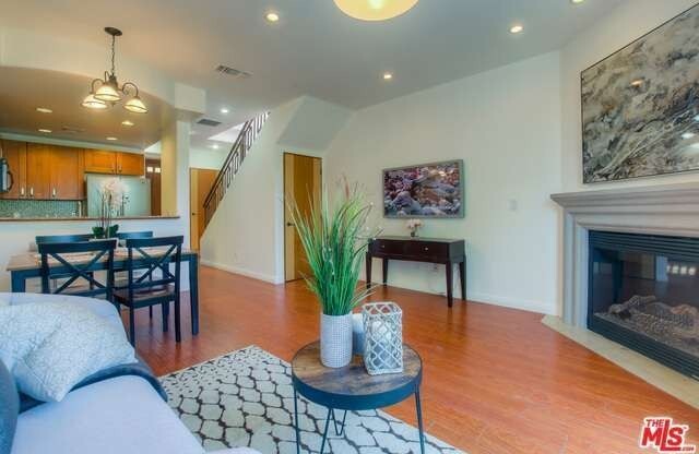 Beautifully Updated Condo in NoHO