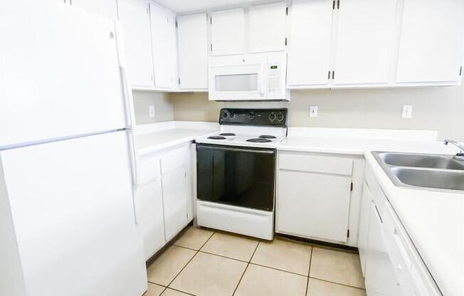 562 Woodland Avenue