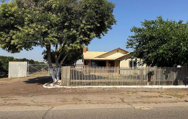 Updated Country Home with Shop!!