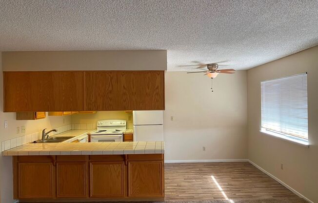 1 bed, 1 bath, $1,050, Unit # 257