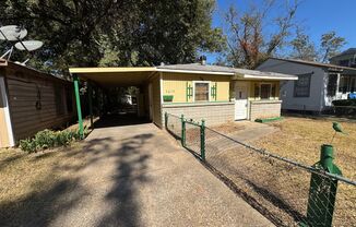 Cute 2 bedroom home in Caddo Heights