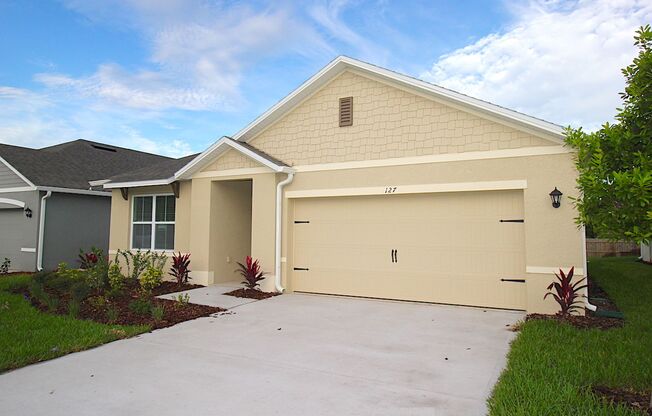 Spacious 3 Bed 2 Bath Home for Rent in Daytona Beach!