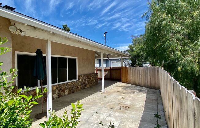 Beautiful, Upgraded, Private 4 Bedroom 2 Bath House w/2 Car Garage in La Mesa