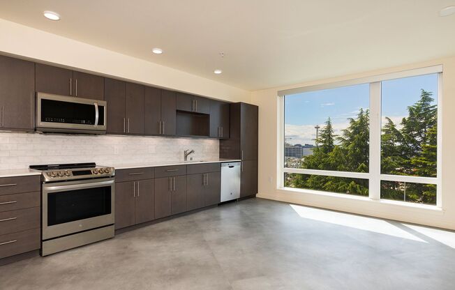 2 beds, 1 bath, 643 sqft, $2,724, Unit 307