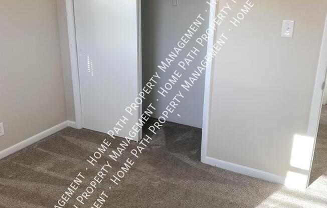 234 W LAFLIN AVE